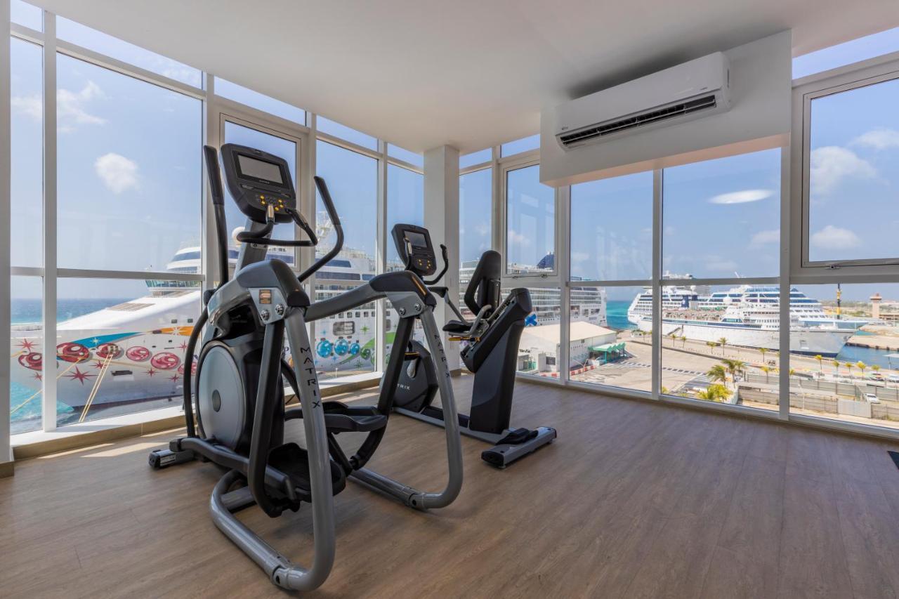 Warm Nicely Decorated Unit Unbeatable Location Oranjestad Exterior foto